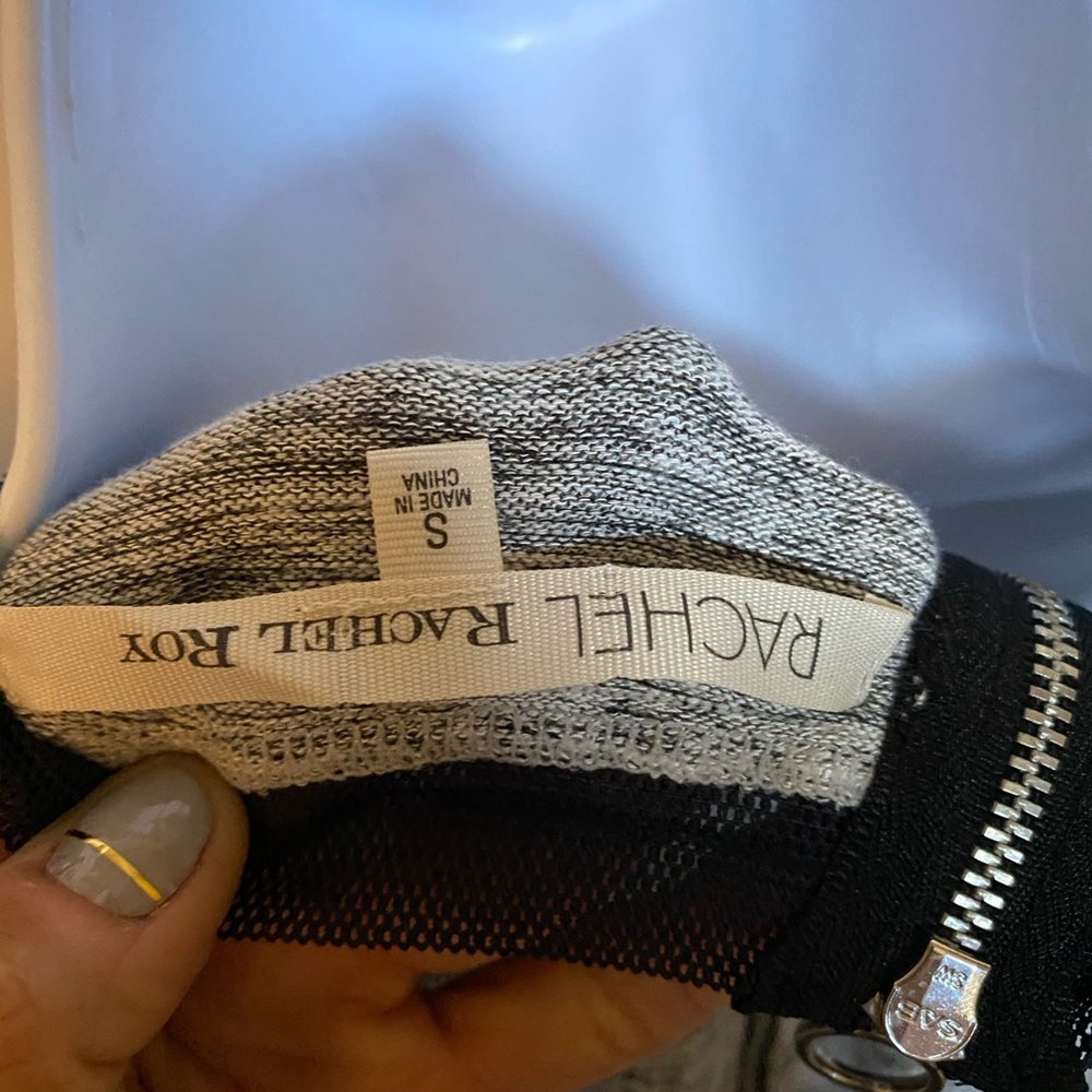 Rachel Roy Knit Racer Back Tank with Zip Sz Small - Picture 4 of 6